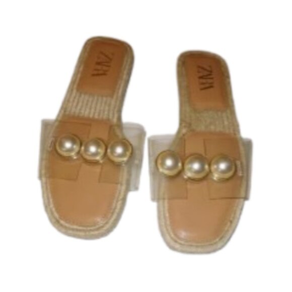 Zara Clear Sandals 3 Large Studs Transparent Flat Sandals Beige Pearl Size 8.5 - Picture 1 of 2